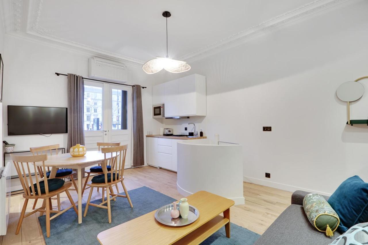 Pick A Flat'S Apartment In Neuilly Sur Seine - Avenue Charles De Gaulle ภายนอก รูปภาพ
